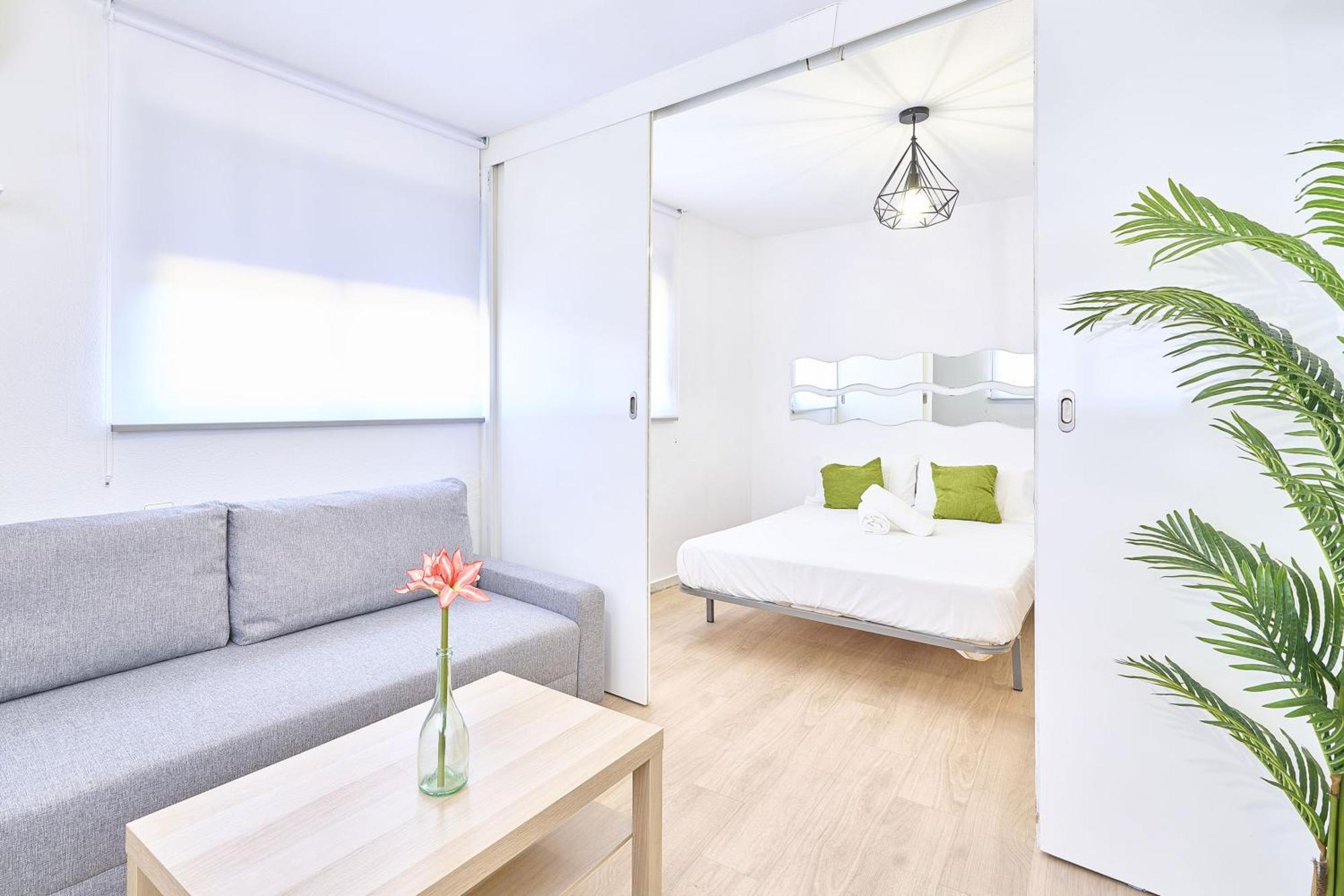 Traviesa 22 By Keyhom Apartment Salamanca Ngoại thất bức ảnh
