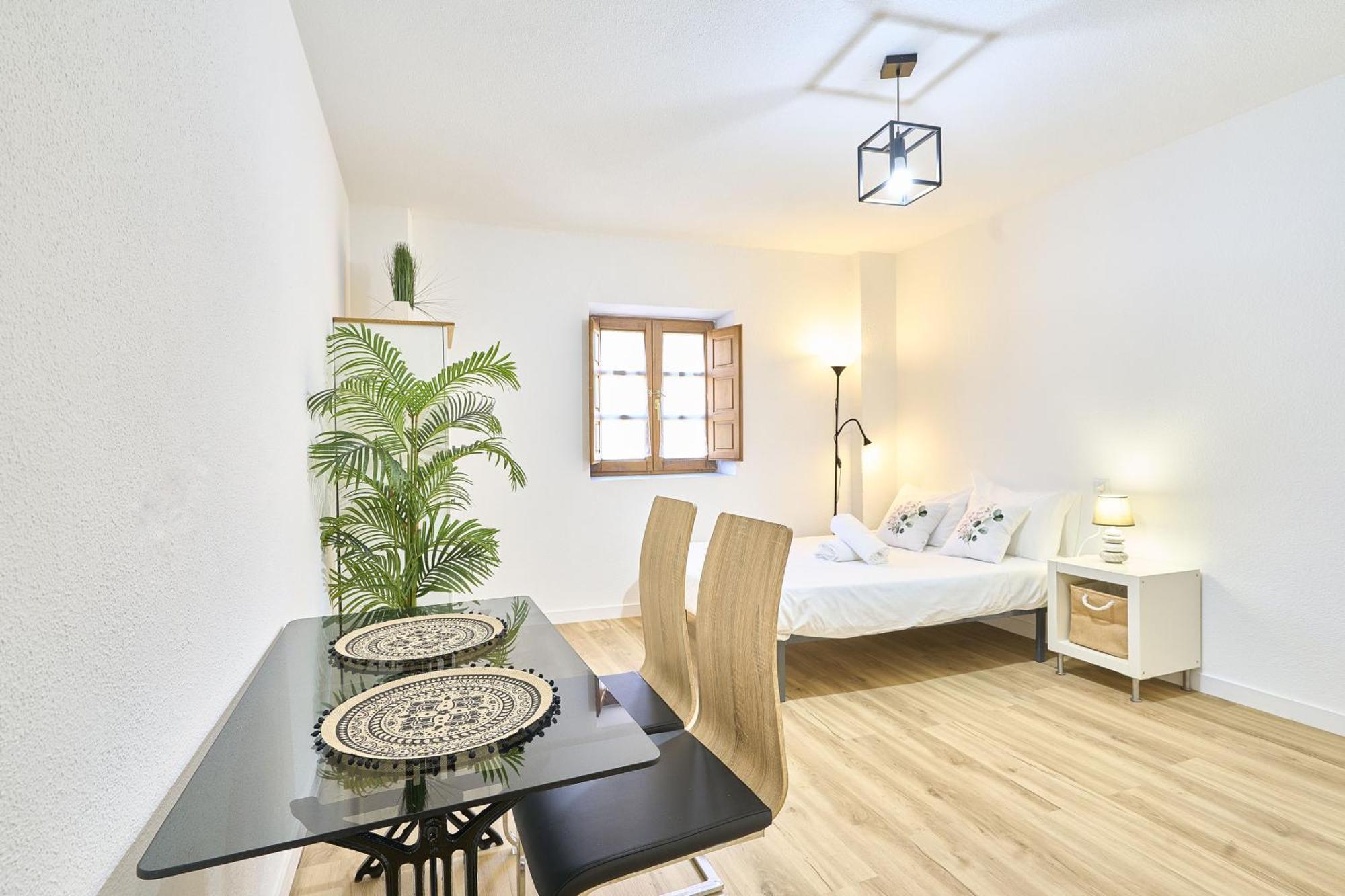 Traviesa 22 By Keyhom Apartment Salamanca Ngoại thất bức ảnh